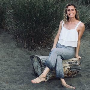 Meet your Posher, Kendra